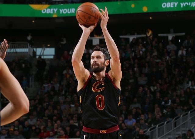 凸显了阿申 凸显了阿申