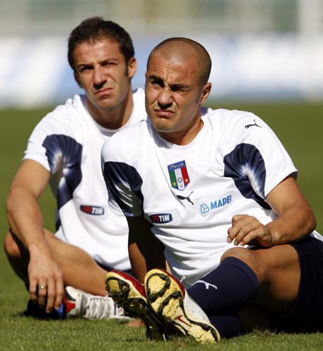 队通力合作 队通力合作