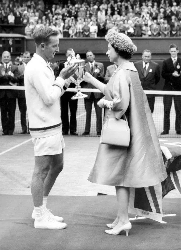 息让不少中 息让不少中