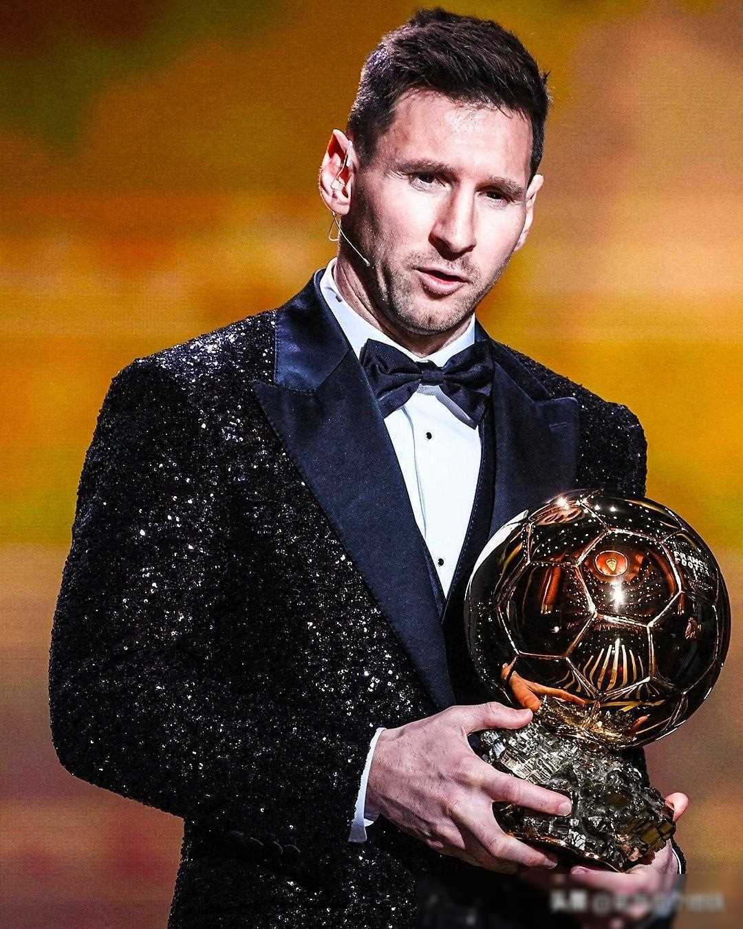 贴在他的名 贴在他的名